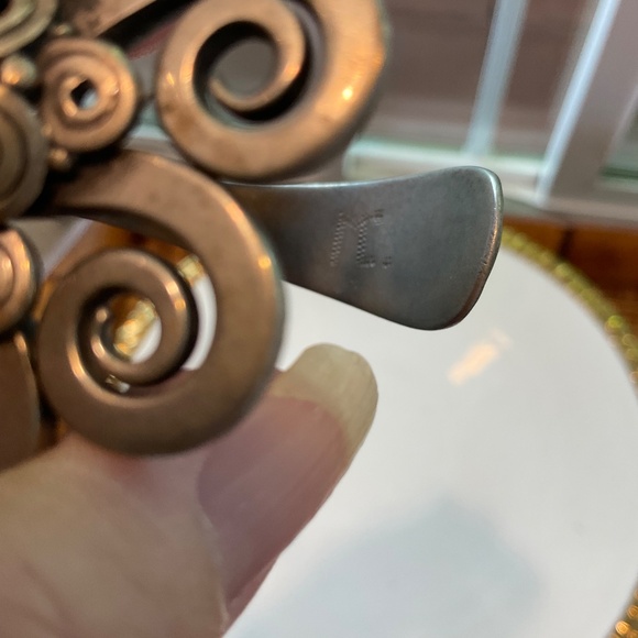 Beautiful Hobo Style Silver Cuff Bracelet - Picture 4 of 7